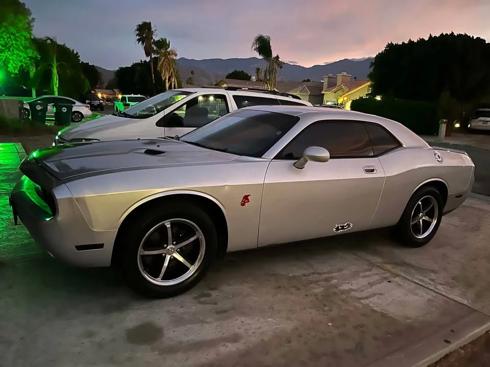 2010 Dodge Challenger 3rd Gen - Image 5 of 9