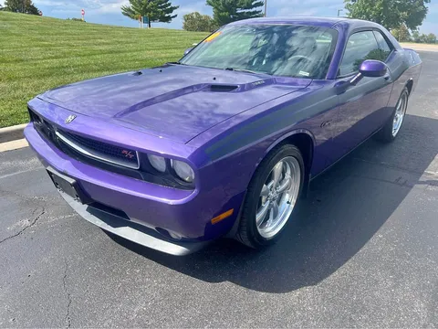 2010 Dodge Challenger R/T Classic Coupe 2D