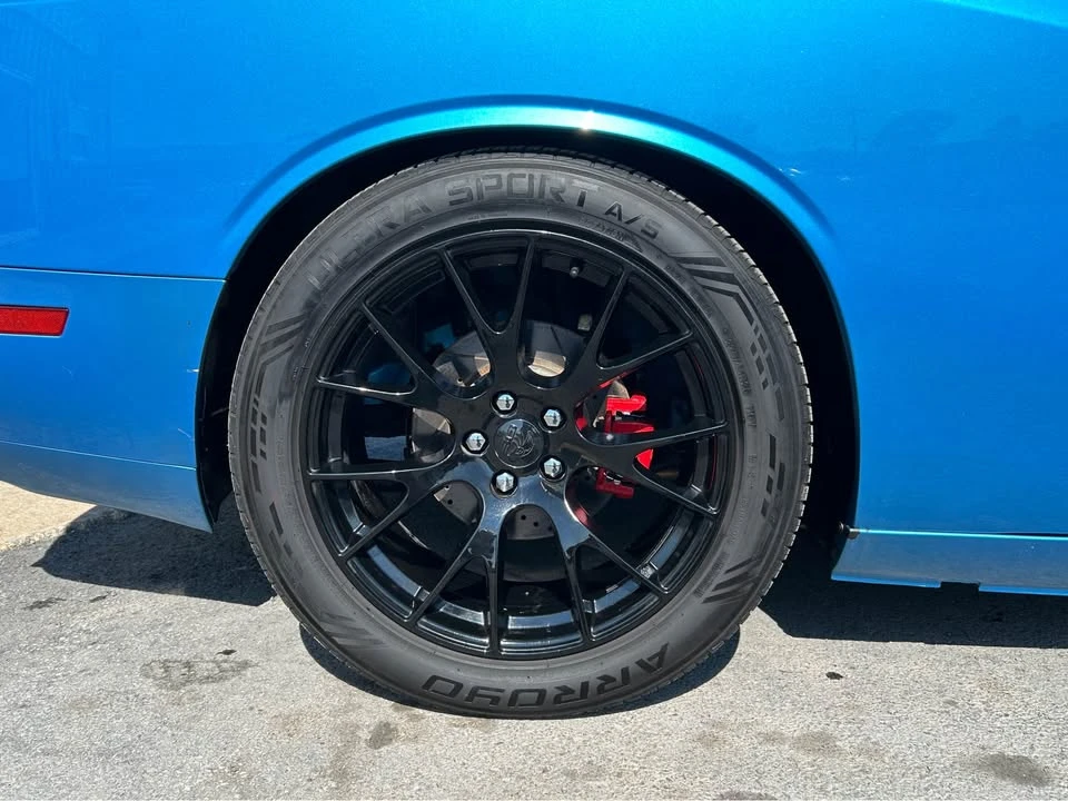 2010 Dodge Challenger 3rd Gen - Image 10 of 20