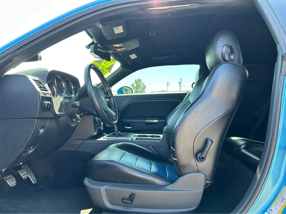 2010 Dodge Challenger 3rd Gen - Image 15 of 20