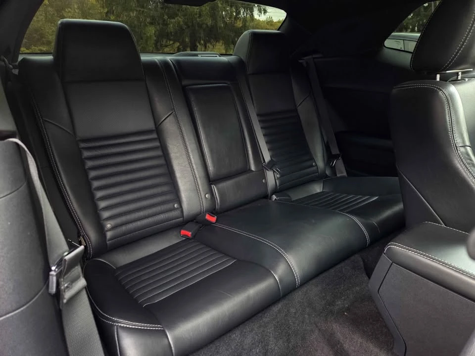 2010 Dodge Challenger 3rd Gen - Image 12 of 16