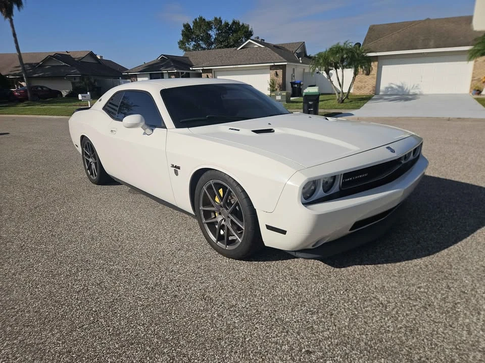 2010 Dodge Challenger 3rd Gen - Image 7 of 16