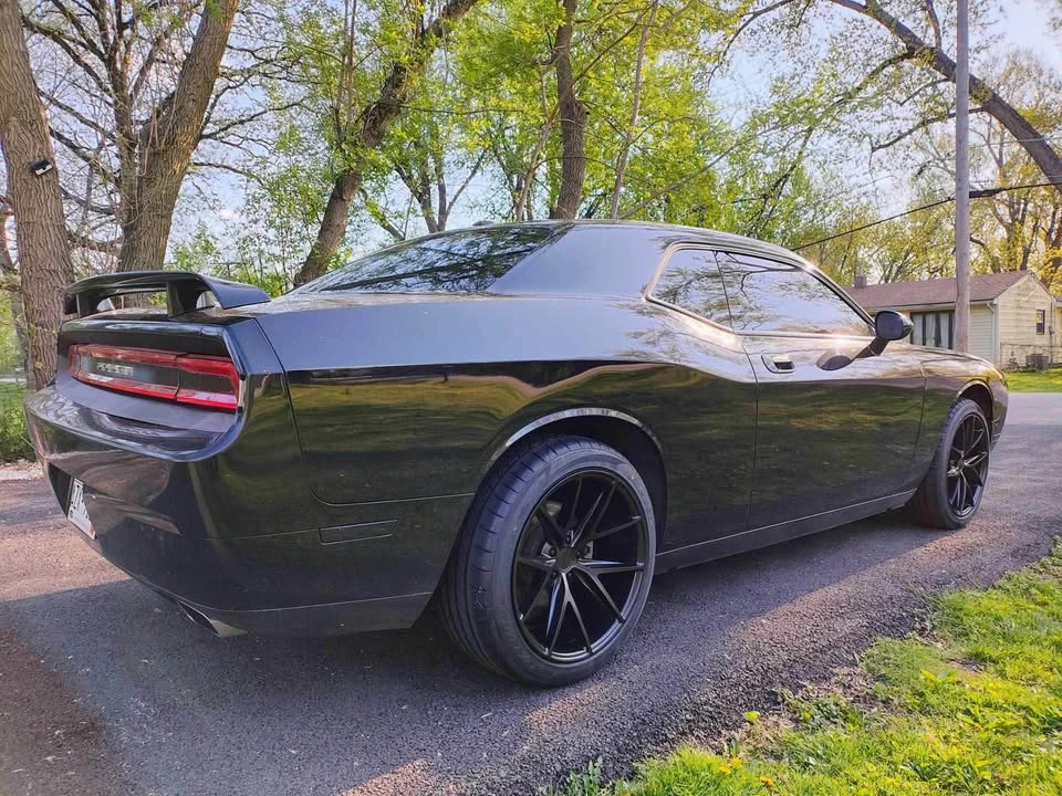2010 Dodge Challenger 3rd Gen - Image 2 of 6