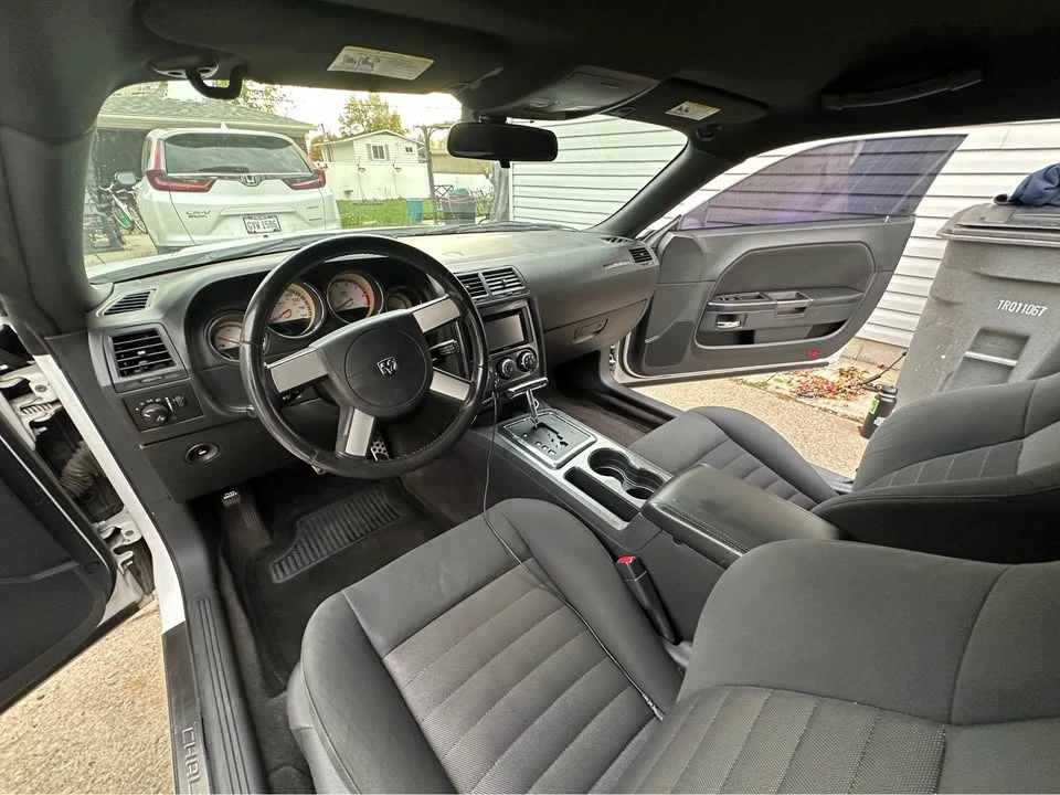 2010 Dodge Challenger 3rd Gen - Image 15 of 15