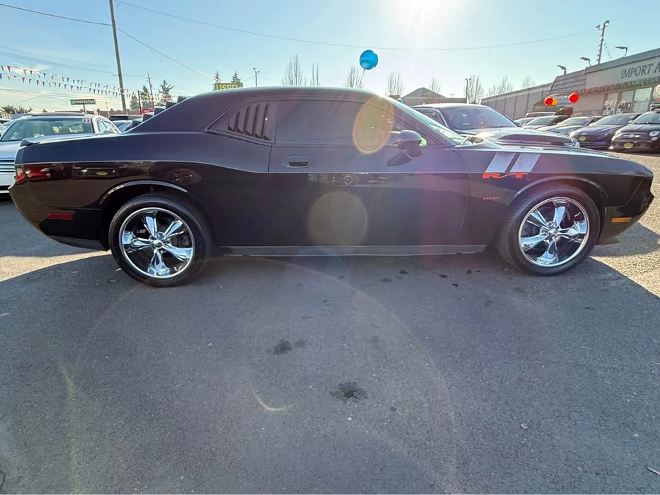 2010 Dodge Challenger 3rd Gen - Image 3 of 9