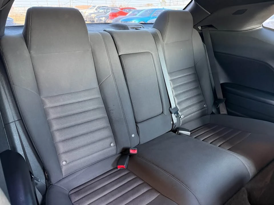 2010 Dodge Challenger 3rd Gen - Image 15 of 20