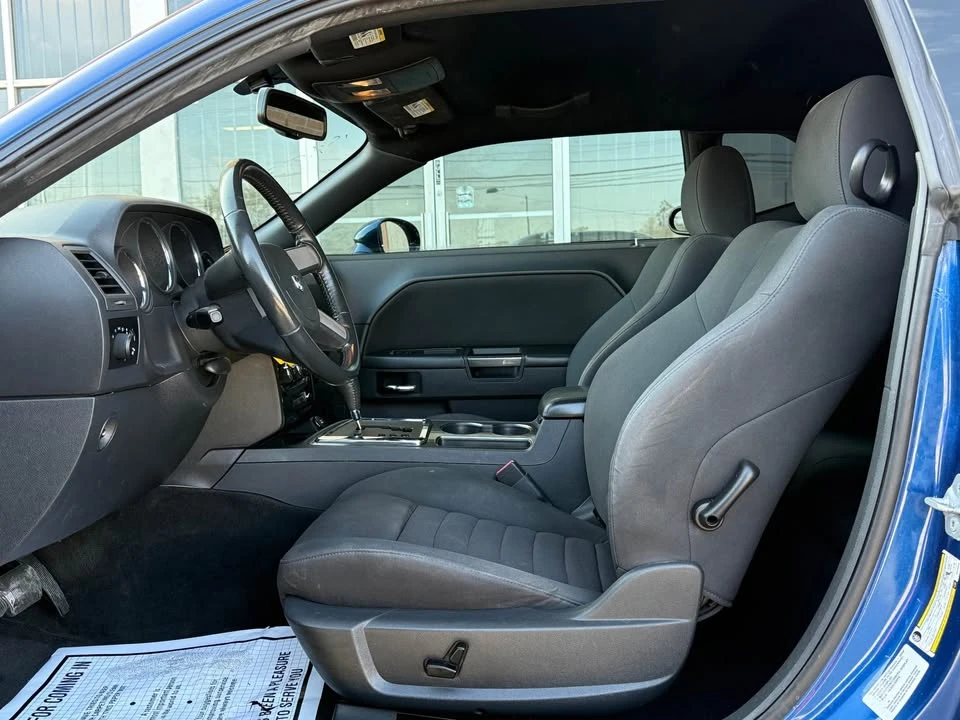 2010 Dodge Challenger 3rd Gen - Image 10 of 20