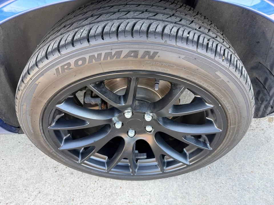 2010 Dodge Challenger 3rd Gen - Image 19 of 20