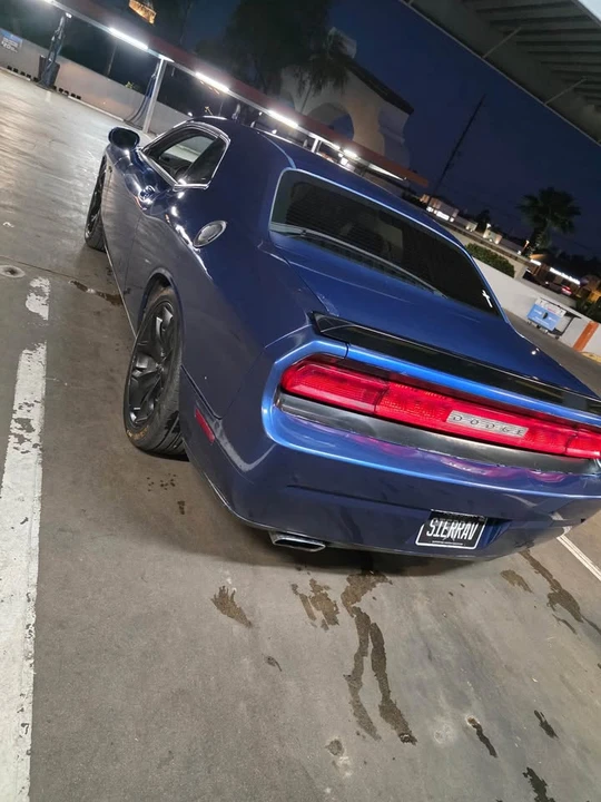 2010 Dodge Challenger 3rd Gen - Image 6 of 7