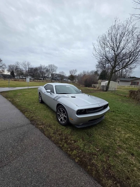 2010 Dodge Challenger 3rd Gen - Image 8 of 19