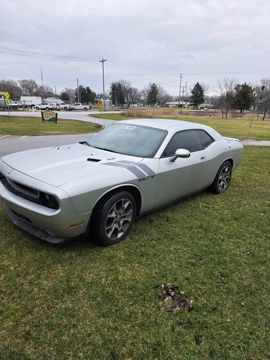 2010 Dodge Challenger 3rd Gen - Image 13 of 19