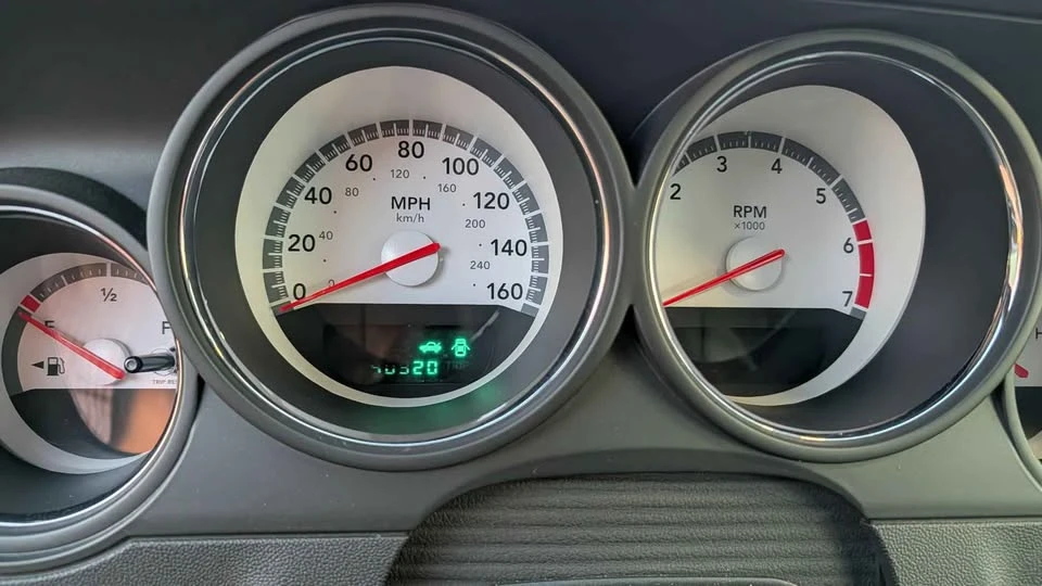 2010 Dodge Challenger 3rd Gen - Image 10 of 15