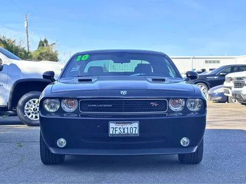 2010 Dodge Challenger R/T Coupe 2D