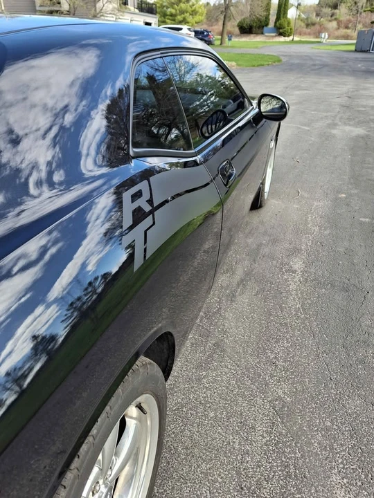 2010 Dodge Challenger 3rd Gen - Image 3 of 4