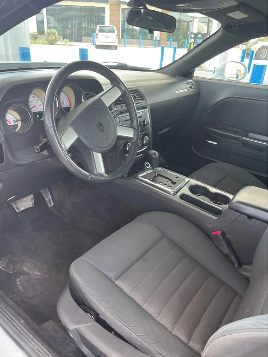 2010 Dodge Challenger 3rd Gen - Image 12 of 14