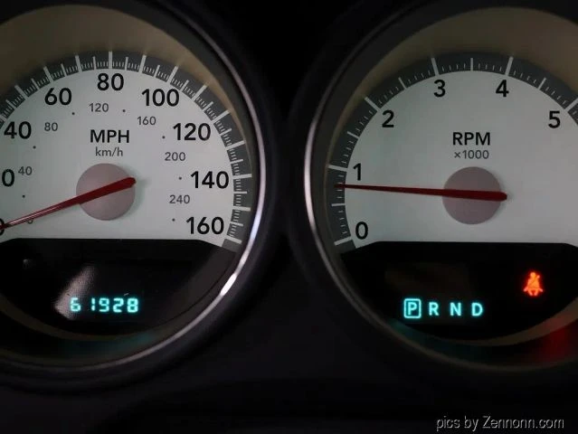 2010 Dodge Challenger 3rd Gen - Image 17 of 30