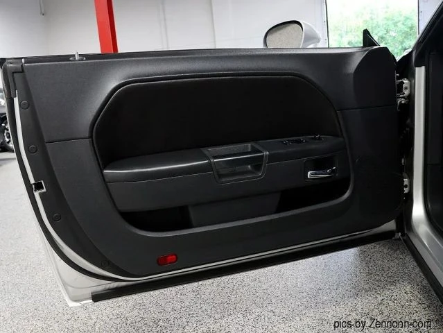 2010 Dodge Challenger 3rd Gen - Image 21 of 30