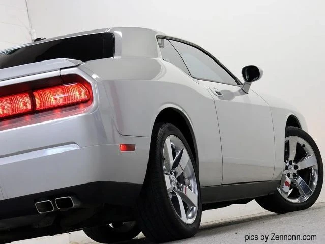 2010 Dodge Challenger 3rd Gen - Image 8 of 30