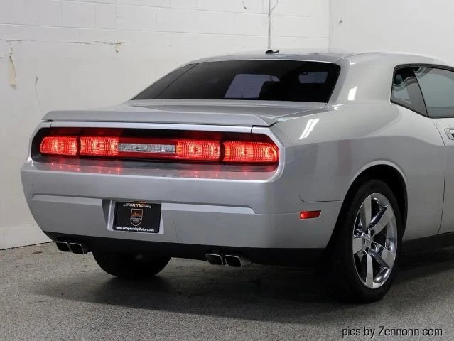 2010 Dodge Challenger 3rd Gen - Image 9 of 30