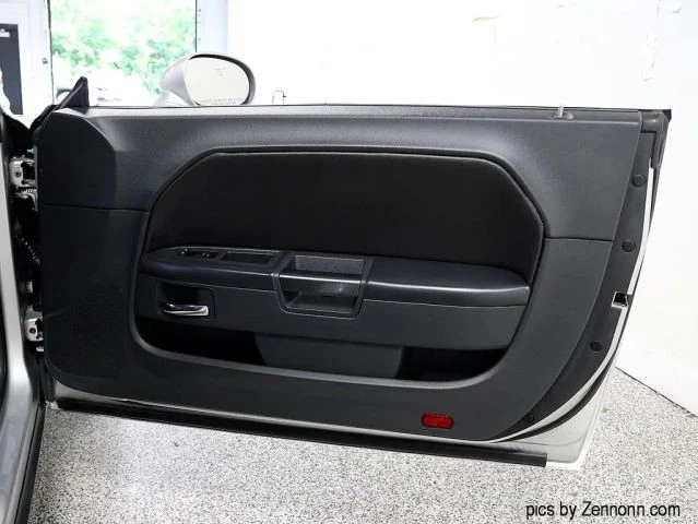 2010 Dodge Challenger 3rd Gen - Image 24 of 30