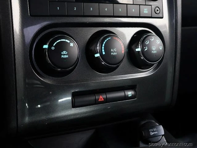 2010 Dodge Challenger 3rd Gen - Image 19 of 30