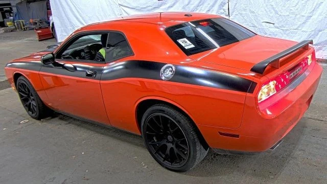 2010 Dodge Challenger 3rd Gen - Image 3 of 6