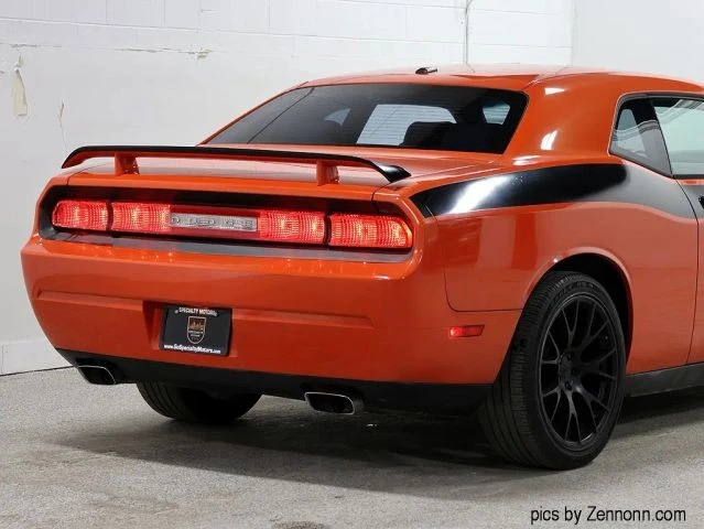 2010 Dodge Challenger 3rd Gen - Image 9 of 21