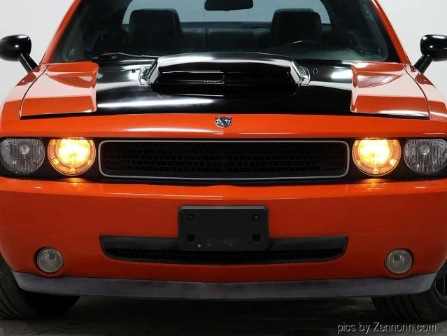 2010 Dodge Challenger 3rd Gen - Image 6 of 21