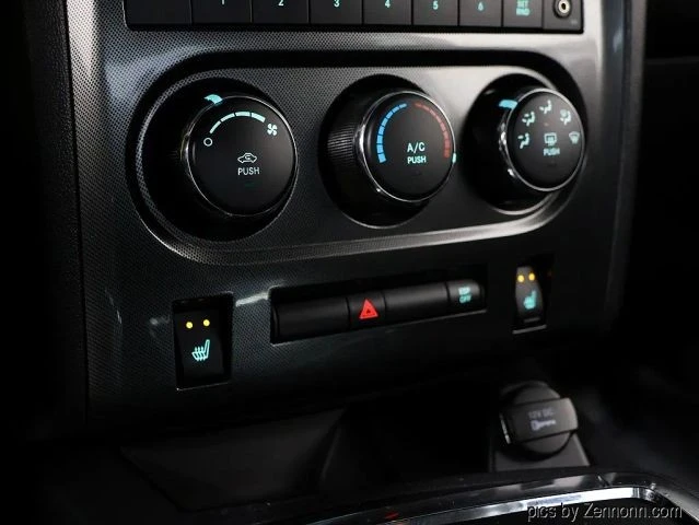 2010 Dodge Challenger 3rd Gen - Image 17 of 21