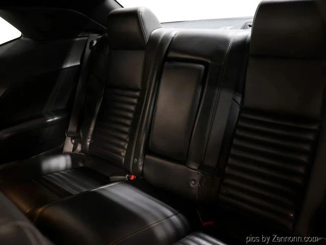 2010 Dodge Challenger 3rd Gen - Image 13 of 21