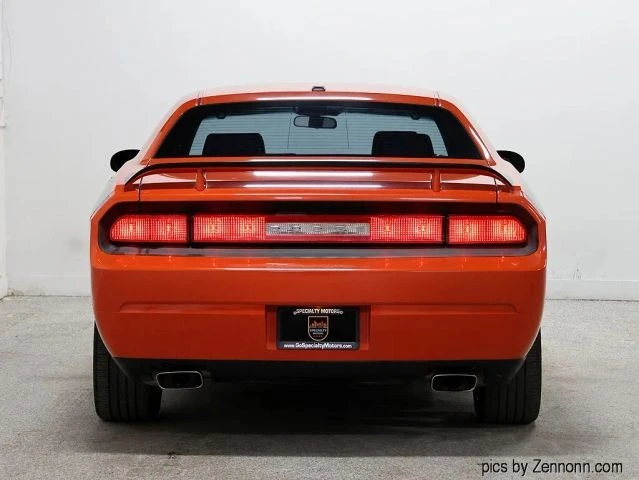 2010 Dodge Challenger 3rd Gen - Image 7 of 21