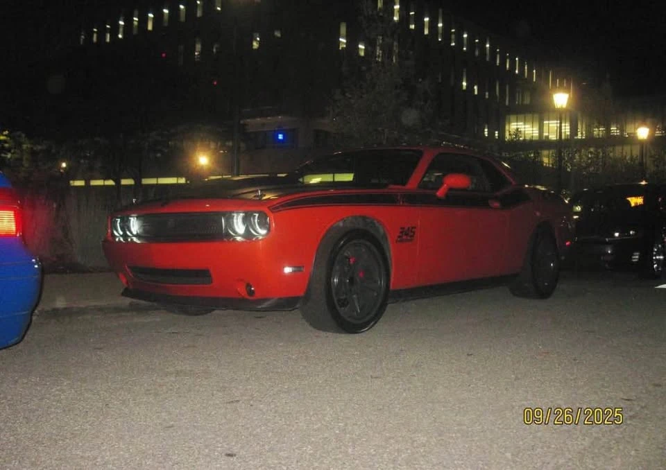 2010 Dodge Challenger 3rd Gen - Image 4 of 4
