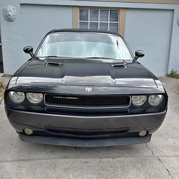 2010 Dodge Challenger R/T Coupe