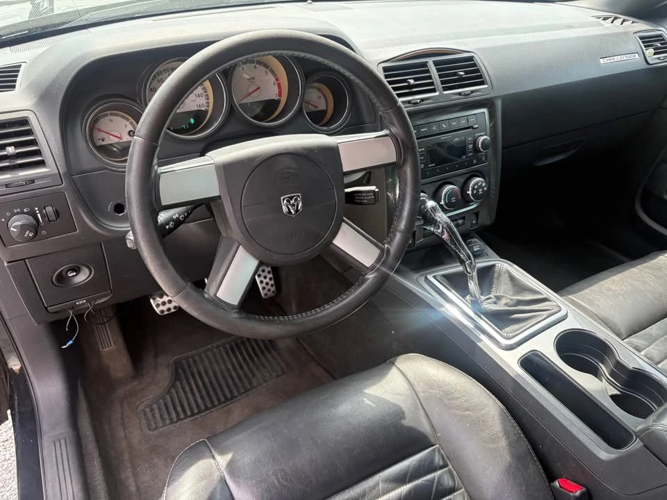 2010 Dodge Challenger 3rd Gen - Image 10 of 14