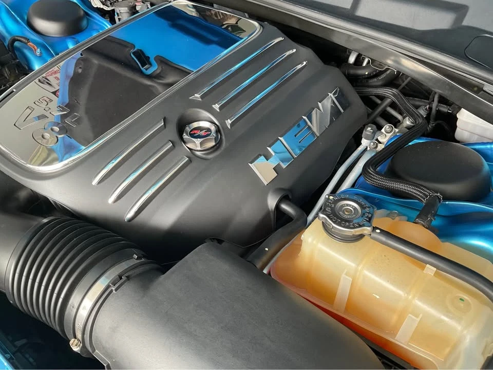 2010 Dodge Challenger 3rd Gen - Image 11 of 13
