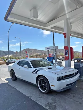 2010 Dodge Challenger R/T Coupe 2D