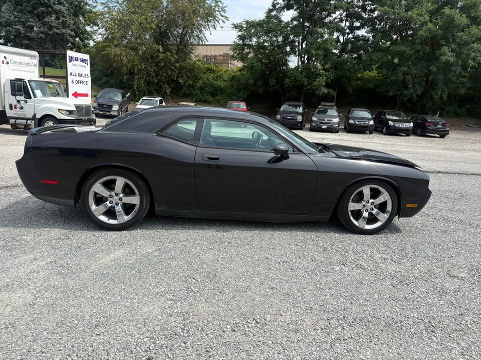 2010 Dodge Challenger 3rd Gen - Image 3 of 14
