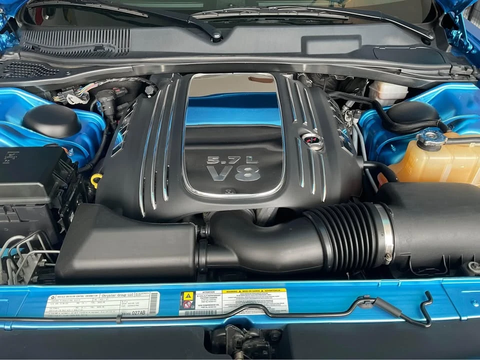 2010 Dodge Challenger 3rd Gen - Image 13 of 13