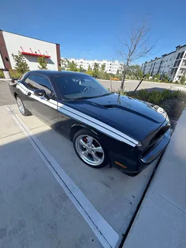 2010 Dodge Challenger R/T Coupe 2D