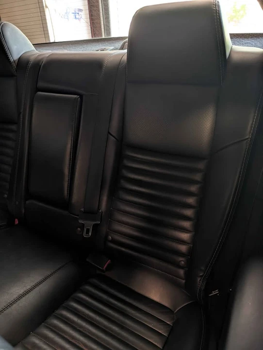 2010 Dodge Challenger 3rd Gen - Image 14 of 15