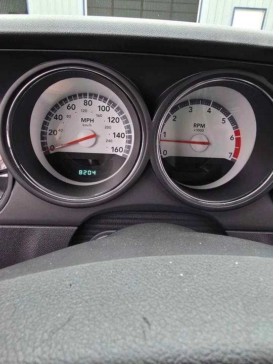 2010 Dodge Challenger 3rd Gen - Image 16 of 20