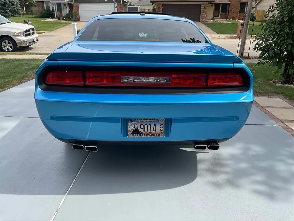 2010 Dodge Challenger 3rd Gen - Image 7 of 13
