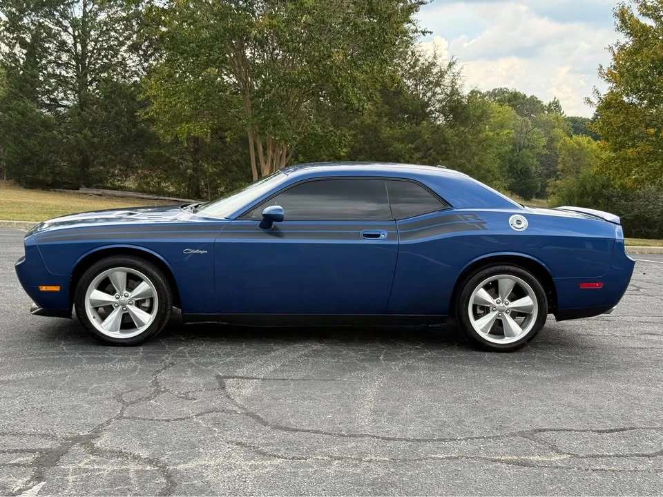2010 Dodge Challenger 3rd Gen - Image 8 of 14