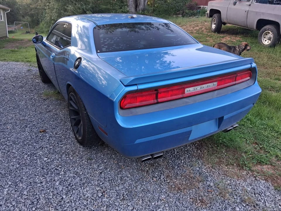 2010 Dodge Challenger 3rd Gen - Image 3 of 5