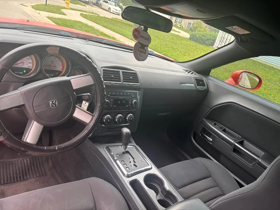 2010 Dodge Challenger 3rd Gen - Image 7 of 7
