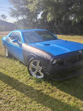 2010 Dodge Challenger R/T Coupe 2D