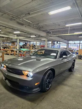 2010 Dodge Challenger R/T Coupe 2D