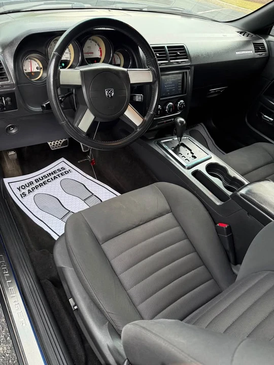 2010 Dodge Challenger 3rd Gen - Image 10 of 14