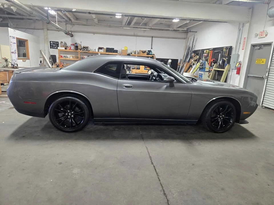 2010 Dodge Challenger 3rd Gen - Image 3 of 9
