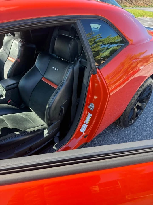 2010 Dodge Challenger 3rd Gen - Image 2 of 10
